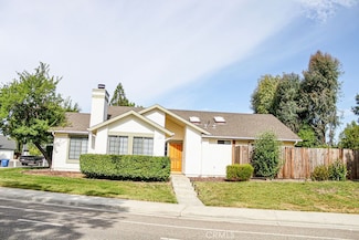 915 Moran Ct, Paso Robles, CA 93446