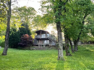 948 Pineville Rd, Chattanooga, TN 37405