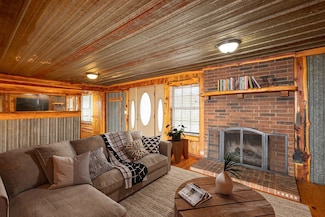 23182 Highway 62, Garfield, AR 72732