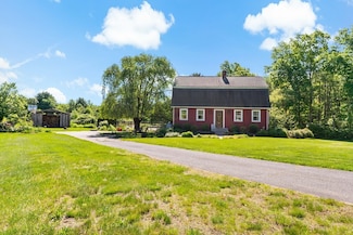 31 Blanding Rd, Rehoboth, MA 02769