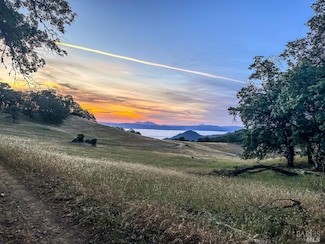 6870 County Rd 110, Hopland, CA 95449