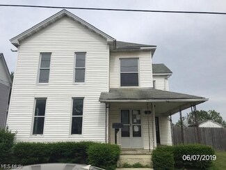 240 Franklin St, Barnesville, OH 43713