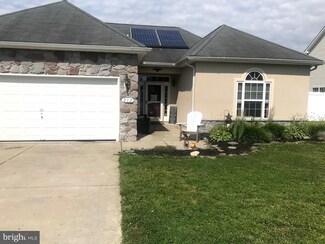 212 Briarwood Cir, Denton, MD 21629