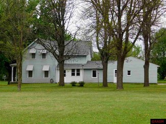 113 N Adams St, Garden City, MN 56034