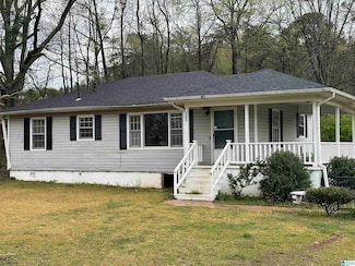 1004 Chalkville School Rd, Center Point, AL 35215