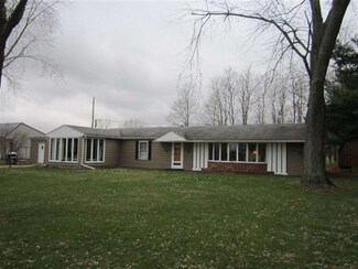 110 School Rd, Wonewoc, WI 53968