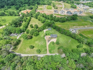 9824 Split Log Rd, Brentwood, TN 37027