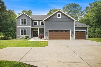 7396 3rd St, Mattawan, MI 49071