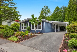 17343 Woodcrest Dr NE, Bothell, WA 98011