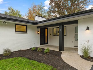 5 Ridgemont Rd, Normal, IL 61761