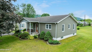 333 Bissets Ln, Bloomsburg, PA 17815