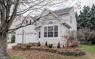 2155 Bumblebee Dr, Sykesville, MD 21784