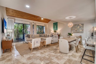 216 Old Meadow Way, Palm Beach Gardens, FL 33418