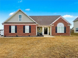 1264 Barn Owl Dr, Fayetteville, NC 28306