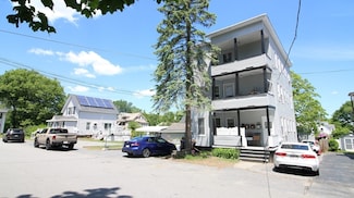 6 Longwood Ave, Leominster, MA 01453