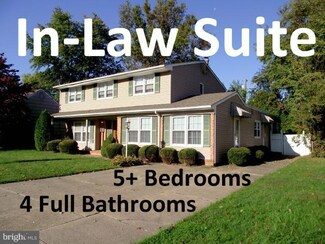 13 W Harvard Ave, Stratford, NJ 08084