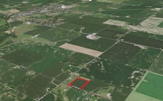 n 700 W North Dr, Frankton, IN 46044