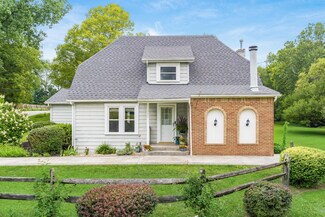 335 N 5th St, Kirkersville, OH 43033