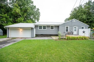 622 Cain St, Chittenango, NY 13037