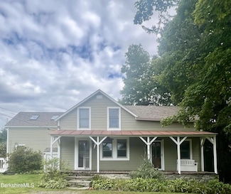20 Moscow Rd, West Stockbridge, MA 01266