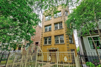 2832 N Mozart St, Chicago, IL 60618