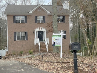 3735 Warwick Way, Snellville, GA 30039