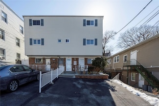 34 Lockwood Ave, Yonkers, NY 10701