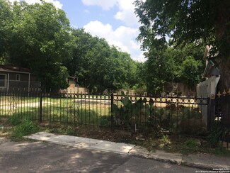 1807 Santiago St, San Antonio, TX 78207