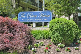 150 Overlook Ave Unit 8V, Peekskill, NY 10566