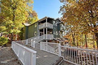 1106 Tanrac Trail, Gatlinburg, TN 37738