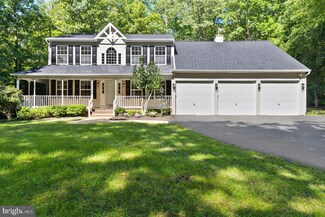 13990 Holly Forest Dr, Manassas, VA 20112