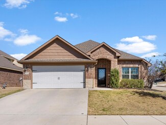 6000 Harwich Ln, Fort Worth, TX 76179