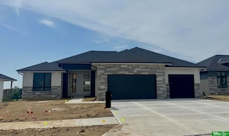 5522 N 213th Ave, Elkhorn, NE 68022