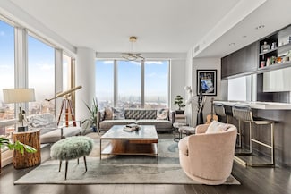 252 South St Unit 47K, New York, NY 10002
