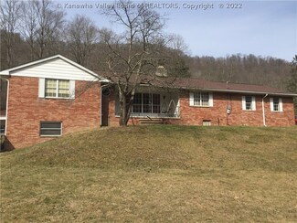 19451 Daniel Boone Pkwy, Peytona, WV 25154