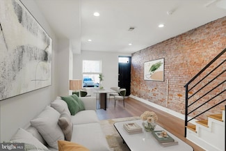 2636 Manton St, Philadelphia, PA 19146