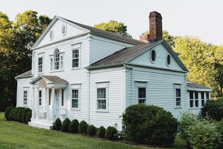 23 Lovers Ln, Chatham, NY 12037