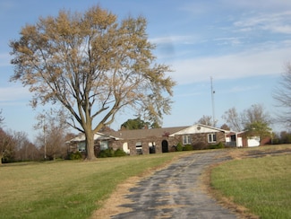 13866 U S 24, Madison, MO 65263