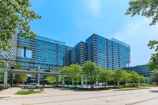 9715 Woods Dr Unit 1107, Skokie, IL 60077