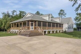 11609 Browntown Rd, Hortense, GA 31543