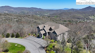 146 Pleasant View Unit 10 C, Sugar Mountain, NC 28604