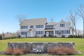 8 Spring Hill Farm Rd, Wenham, MA 01984