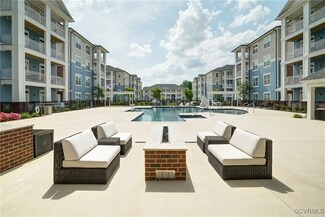 10521 Stony Bluff Dr Unit 303, Ashland, VA 23005