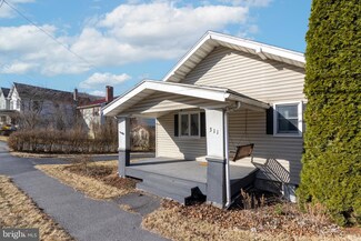 311 Turnpike St, Milesburg, PA 16853