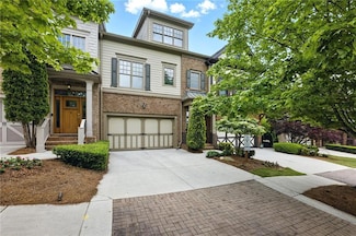 6947 Fellowship Ln, Flowery Branch, GA 30542