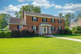 222 E Proctor St, Mullins, SC 29574