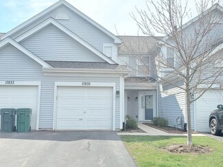 17835 W Braewick Rd, Gurnee, IL 60031