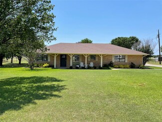 4204 Florence Rd, Ponder, TX 76259