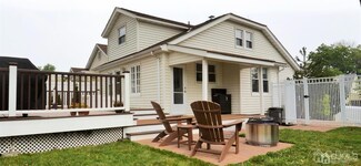 11 Lillian St, Fords, NJ 08863