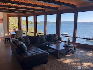 2881 E Lake Sammamish Pkwy NE, Sammamish, WA 98074